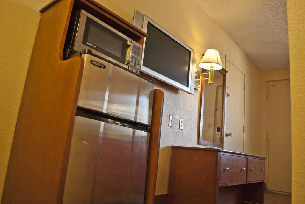 Bama Inn Huntsville Pokoj fotografie